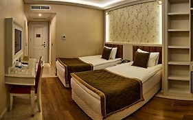 Samir Deluxe Hotel